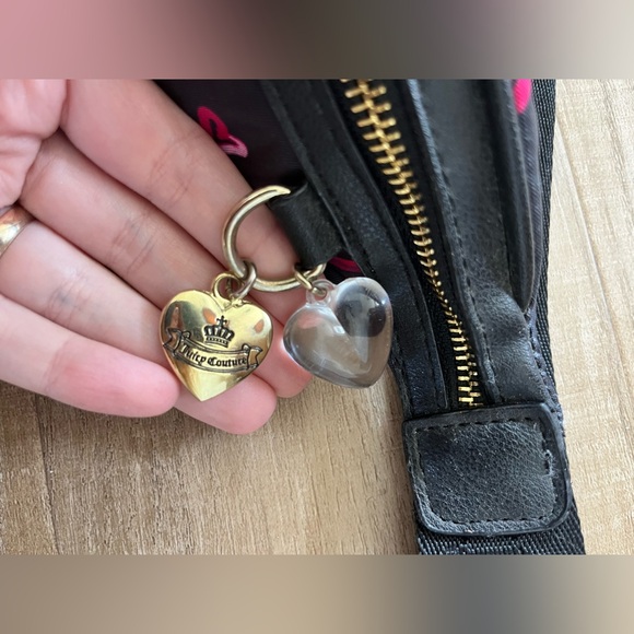 Juicy Couture Black and Pink Crossbody Bag - Picture 5 of 5